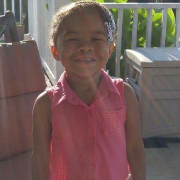 Meet your Posher, Heather - Picture 1 of 1